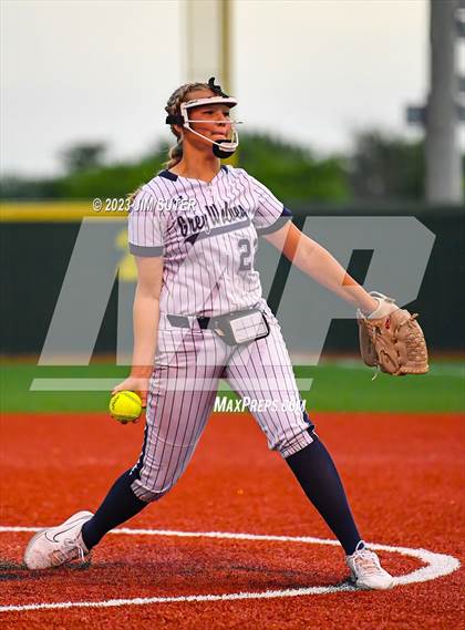 Thumbnail 2 in Lake Creek vs Shoemaker (UIL 5A Reg III Bi-District Playoff) photogallery.