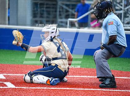 Thumbnail 1 in Lake Creek vs Shoemaker (UIL 5A Reg III Bi-District Playoff) photogallery.