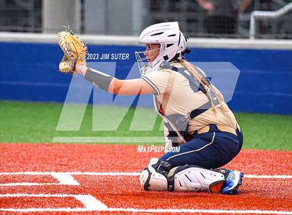 Thumbnail 1 in Lake Creek vs Shoemaker (UIL 5A Reg III Bi-District Playoff) photogallery.