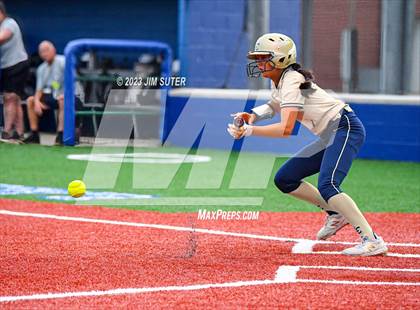 Thumbnail 1 in Lake Creek vs Shoemaker (UIL 5A Reg III Bi-District Playoff) photogallery.