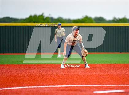 Thumbnail 1 in Lake Creek vs Shoemaker (UIL 5A Reg III Bi-District Playoff) photogallery.
