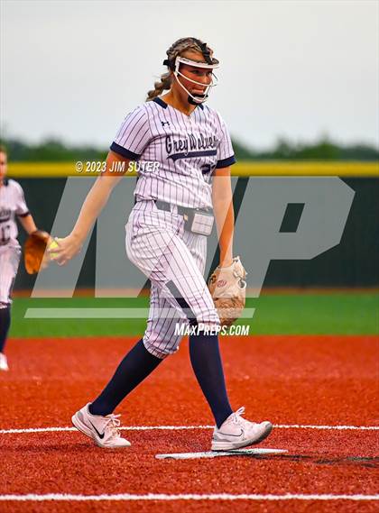 Thumbnail 3 in Lake Creek vs Shoemaker (UIL 5A Reg III Bi-District Playoff) photogallery.