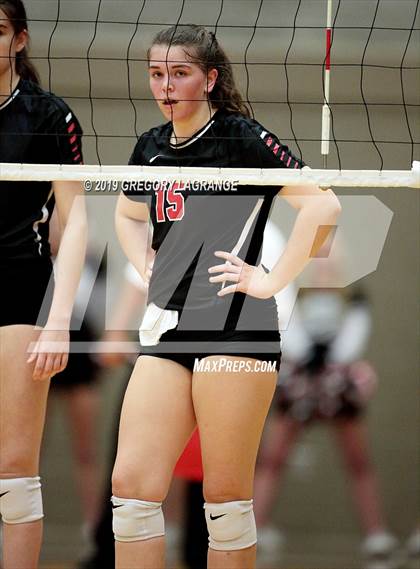 Thumbnail 2 in Martin vs Guyer [John H.] (UIL 6A Regional Semifinal) photogallery.