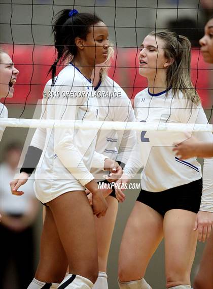 Thumbnail 3 in Martin vs Guyer [John H.] (UIL 6A Regional Semifinal) photogallery.