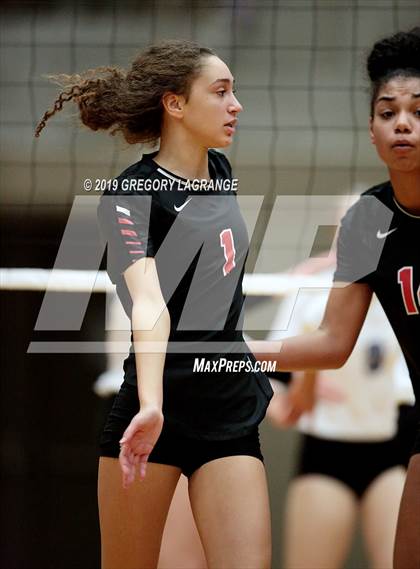 Thumbnail 2 in Martin vs Guyer [John H.] (UIL 6A Regional Semifinal) photogallery.