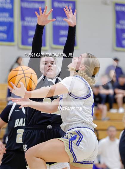 Thumbnail 1 in Upperman @ Brentwood photogallery.