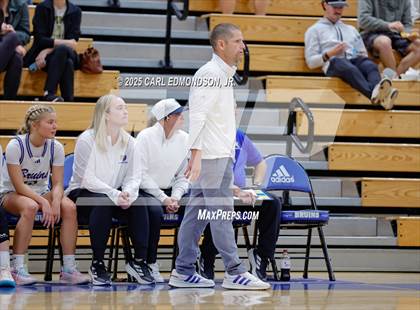 Thumbnail 1 in Upperman @ Brentwood photogallery.