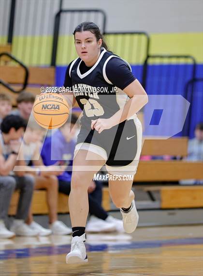 Thumbnail 3 in Upperman @ Brentwood photogallery.