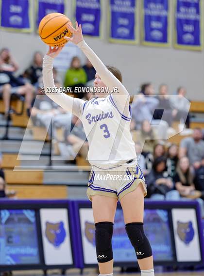 Thumbnail 1 in Upperman @ Brentwood photogallery.