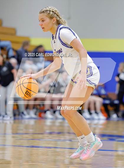 Thumbnail 1 in Upperman @ Brentwood photogallery.