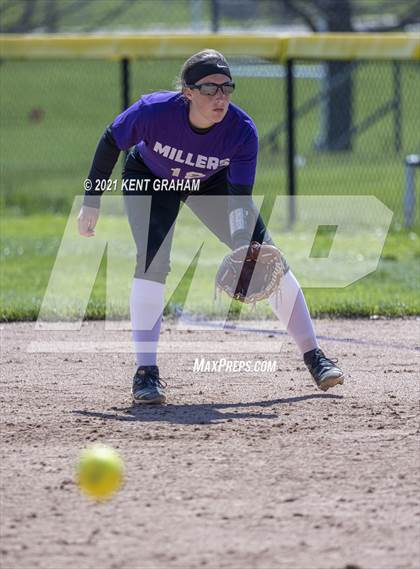 Thumbnail 2 in New Castle @ Noblesville photogallery.