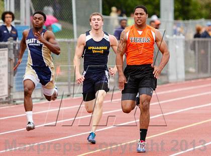 Thumbnail 3 in WPIAL AA Track Qualifier photogallery.