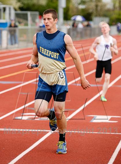 Thumbnail 3 in WPIAL AA Track Qualifier photogallery.