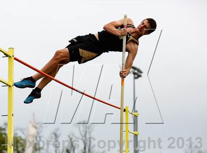 Thumbnail 3 in WPIAL AA Track Qualifier photogallery.