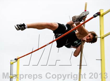 Thumbnail 1 in WPIAL AA Track Qualifier photogallery.