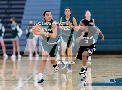 Thumbnail 2 in Lincoln Southwest vs Lincoln Northeast photogallery.