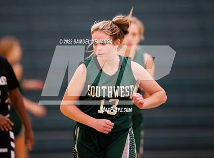 Thumbnail 3 in Lincoln Southwest vs Lincoln Northeast photogallery.