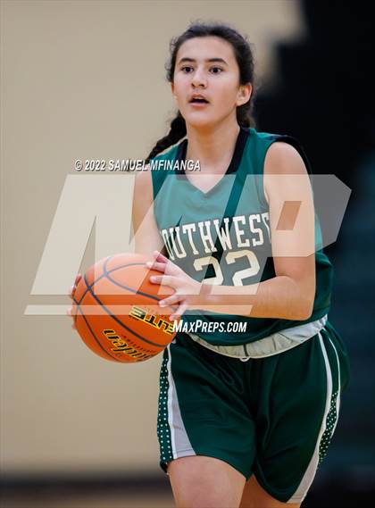 Thumbnail 2 in Lincoln Southwest vs Lincoln Northeast photogallery.