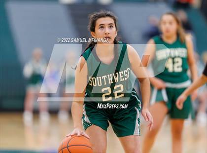 Thumbnail 2 in Lincoln Southwest vs Lincoln Northeast photogallery.