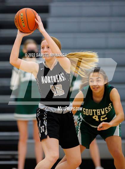 Thumbnail 1 in Lincoln Southwest vs Lincoln Northeast photogallery.