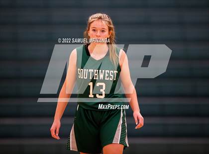 Thumbnail 3 in Lincoln Southwest vs Lincoln Northeast photogallery.