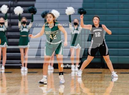 Thumbnail 3 in Lincoln Southwest vs Lincoln Northeast photogallery.
