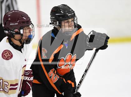 Thumbnail 1 in Iona Prep vs. Ridgefield (Carrano Cup Final) photogallery.
