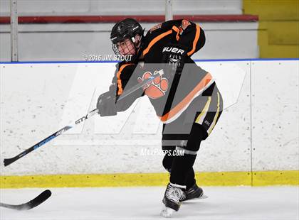 Thumbnail 3 in Iona Prep vs. Ridgefield (Carrano Cup Final) photogallery.