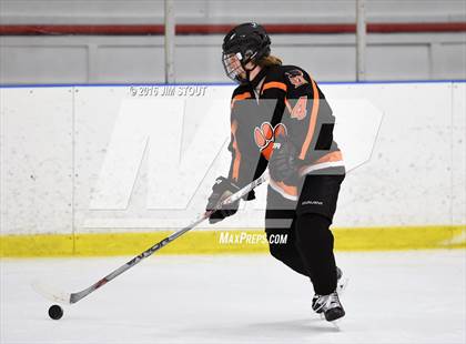 Thumbnail 2 in Iona Prep vs. Ridgefield (Carrano Cup Final) photogallery.