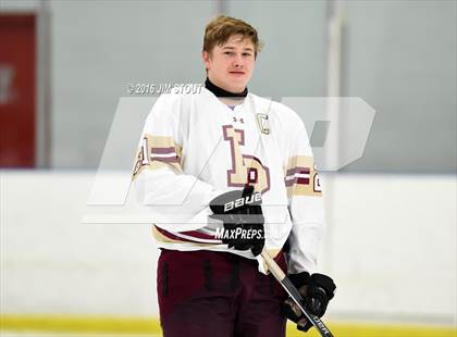 Thumbnail 1 in Iona Prep vs. Ridgefield (Carrano Cup Final) photogallery.