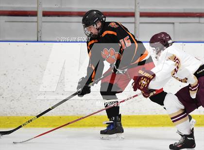 Thumbnail 1 in Iona Prep vs. Ridgefield (Carrano Cup Final) photogallery.