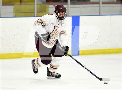 Thumbnail 3 in Iona Prep vs. Ridgefield (Carrano Cup Final) photogallery.