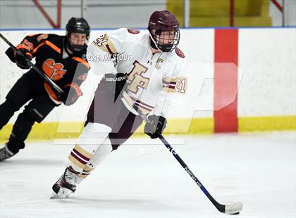 Thumbnail 3 in Iona Prep vs. Ridgefield (Carrano Cup Final) photogallery.