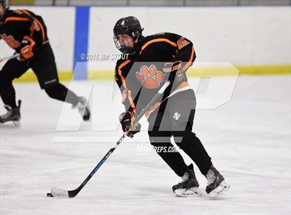 Thumbnail 2 in Iona Prep vs. Ridgefield (Carrano Cup Final) photogallery.