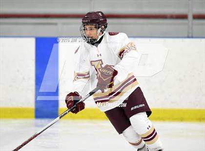 Thumbnail 3 in Iona Prep vs. Ridgefield (Carrano Cup Final) photogallery.