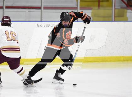 Thumbnail 1 in Iona Prep vs. Ridgefield (Carrano Cup Final) photogallery.