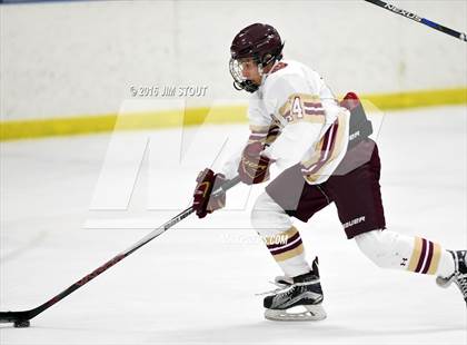 Thumbnail 3 in Iona Prep vs. Ridgefield (Carrano Cup Final) photogallery.