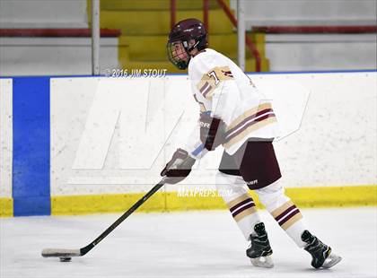 Thumbnail 3 in Iona Prep vs. Ridgefield (Carrano Cup Final) photogallery.