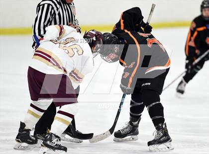 Thumbnail 3 in Iona Prep vs. Ridgefield (Carrano Cup Final) photogallery.