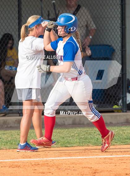 Thumbnail 2 in Sweetwater @ Red Bank (TSSAA AA Regional Final) photogallery.