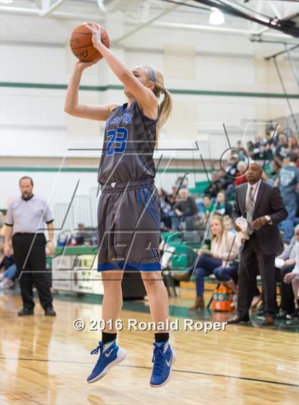 Thumbnail 3 in Van Alstyne @ Caddo Mills photogallery.