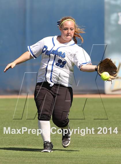 Thumbnail 1 in Harbor Teacher @ Northridge (CIF L.A. City Section D3 Final) photogallery.
