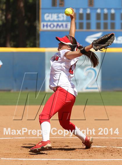 Thumbnail 3 in Harbor Teacher @ Northridge (CIF L.A. City Section D3 Final) photogallery.