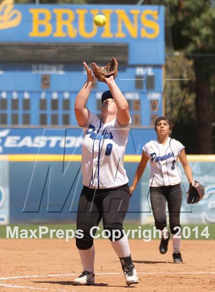 Thumbnail 3 in Harbor Teacher @ Northridge (CIF L.A. City Section D3 Final) photogallery.