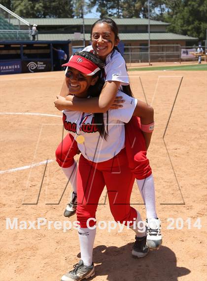 Thumbnail 3 in Harbor Teacher @ Northridge (CIF L.A. City Section D3 Final) photogallery.