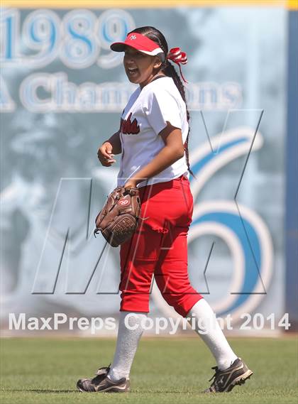 Thumbnail 2 in Harbor Teacher @ Northridge (CIF L.A. City Section D3 Final) photogallery.