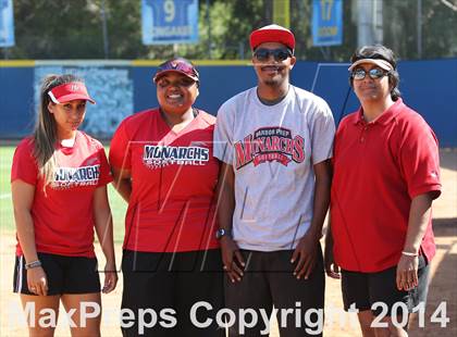 Thumbnail 2 in Harbor Teacher @ Northridge (CIF L.A. City Section D3 Final) photogallery.