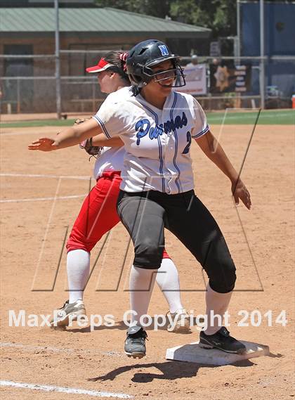 Thumbnail 3 in Harbor Teacher @ Northridge (CIF L.A. City Section D3 Final) photogallery.