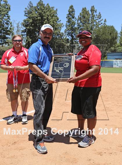 Thumbnail 2 in Harbor Teacher @ Northridge (CIF L.A. City Section D3 Final) photogallery.