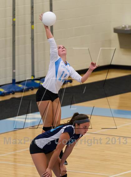 Thumbnail 2 in South County @ Yorktown photogallery.
